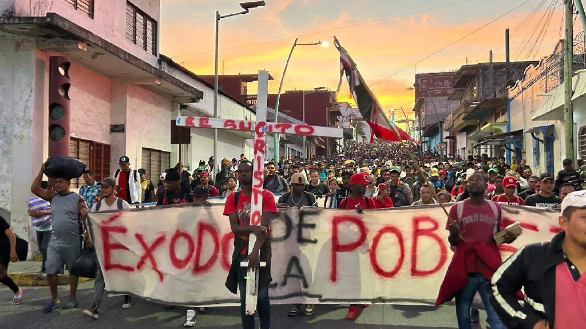 migrantes salen en caravana desde tapachula